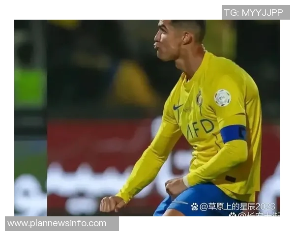 足球明星公开反击C罗言论引发热议球迷热烈讨论背后真相揭秘